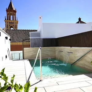 Amadeus Hotel