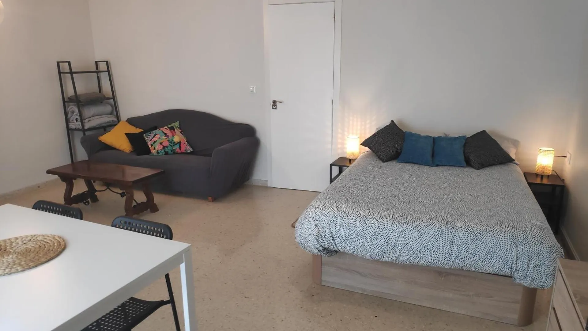 Homestay Habitacion Doble Alameda Centro Macarena Seville